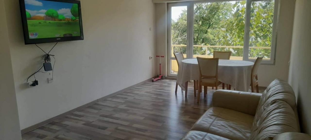 Pliska Apartment 몬타나 외부 사진