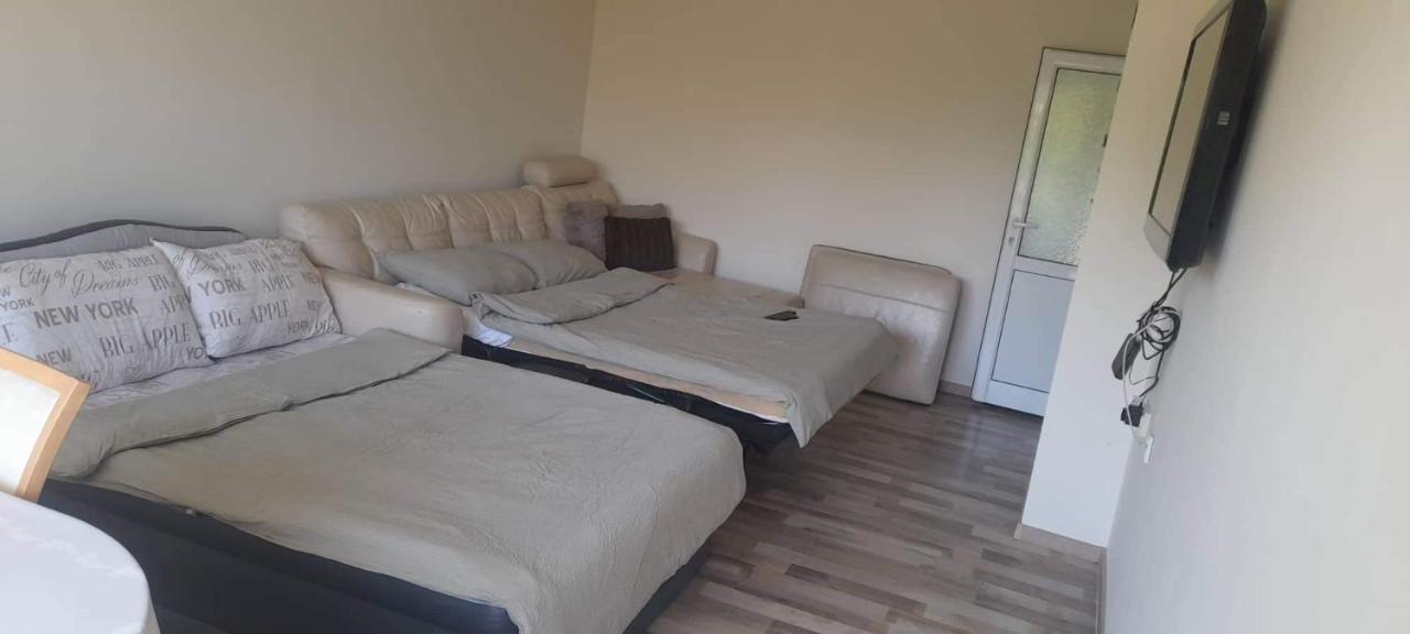 Pliska Apartment 몬타나 외부 사진